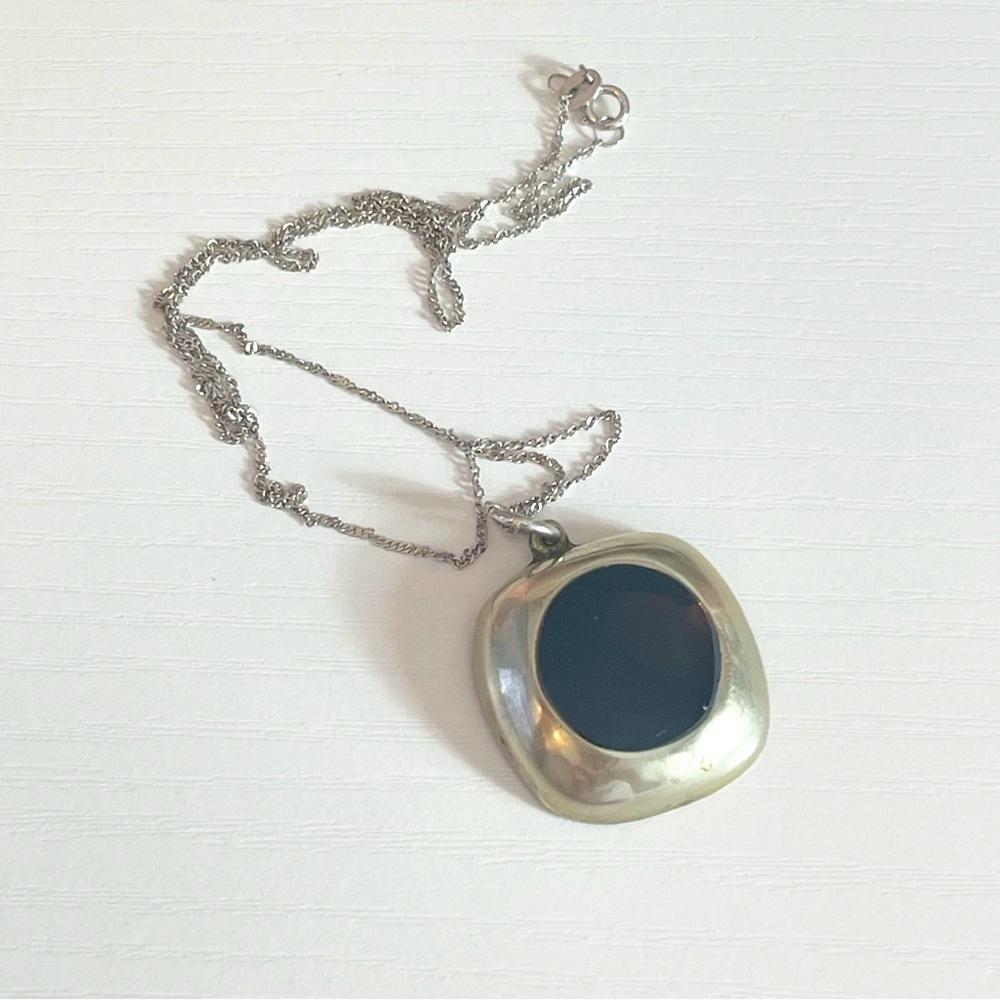 Mexico 925 Sterling Silver Hematite Pendant Necklace